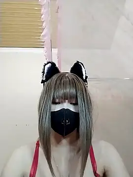 Snapshot of Helen69x chatting on March 31, 2026, 4:35 am Helen69x online show from March 31, 2026, 4:35 am