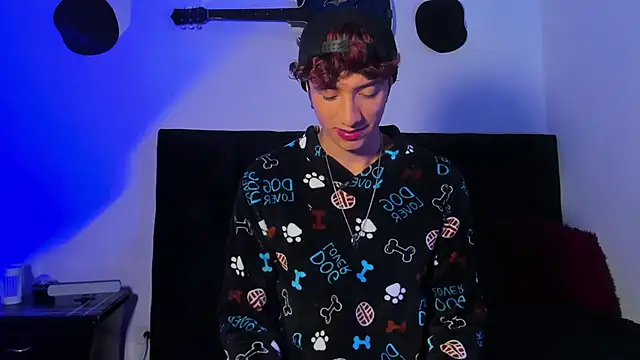 mhatias  online show from April 14, 2026, 5:02 am