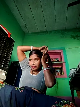 Jivika Jaiswal online show from September 24, 2025, 3:21 am