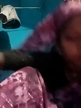 Hema4545 online show from September 13, 2025, 5:07 am