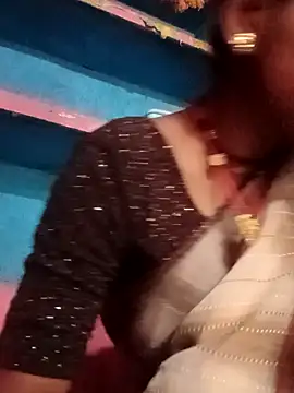 Hema4545 online show from October 13, 2025, 9:31 am