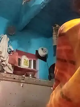 Hema4545 online show from November 6, 2025, 5:30 am