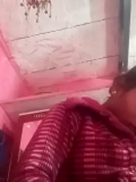 Hema4545 online show from November 17, 2025, 5:35 am