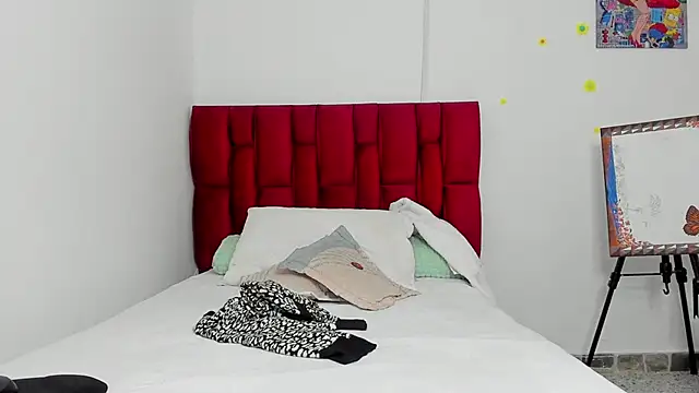 berenicelV online show from October 23, 2025, 1:38 am