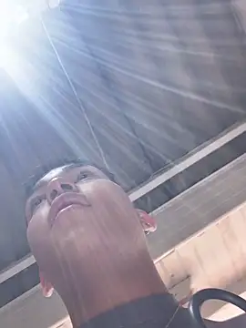 Snapshot of Thiago_blsd chatting on October 16, 2025, 5:47 pm Thiago blsd online show from October 16, 2025, 5:47 pm