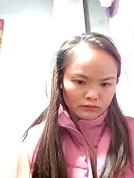 Snapshot of xinhxinhcute chatting on September 14, 2025, 10:53 pm xinhxinhcute online show from September 14, 2025, 10:53 pm