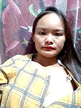 Snapshot of xinhxinhcute chatting on September 16, 2025, 12:17 pm xinhxinhcute online show from September 16, 2025, 12:17 pm