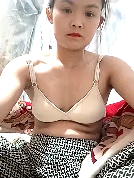 Snapshot of xinhxinhcute chatting on September 27, 2025, 6:29 am xinhxinhcute online show from September 27, 2025, 6:29 am