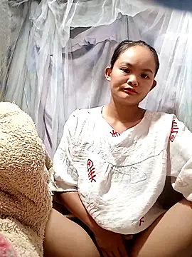 Snapshot of xinhxinhcute chatting on September 27, 2025, 8:47 pm xinhxinhcute online show from September 27, 2025, 8:47 pm