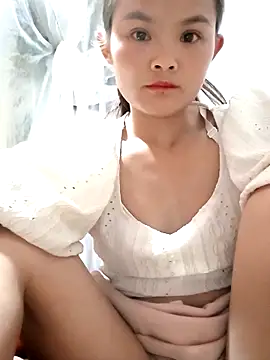 Snapshot of xinhxinhcute chatting on October 7, 2025, 2:58 pm xinhxinhcute online show from October 7, 2025, 2:58 pm