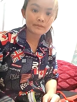 Snapshot of xinhxinhcute chatting on November 10, 2025, 4:55 am xinhxinhcute online show from November 10, 2025, 4:55 am