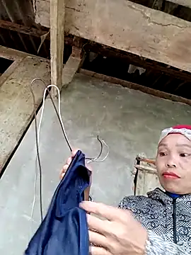 kihi-yo online show from October 25, 2025, 1:57 am