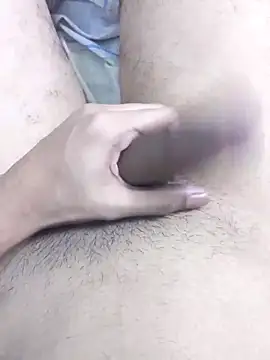 Bangladeshi Big male online show from November 28, 2025, 7:38 pm