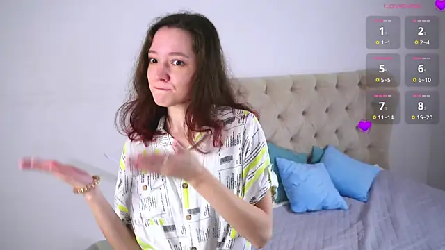 RolandaFolkes online show from October 2, 2025, 4:30 am