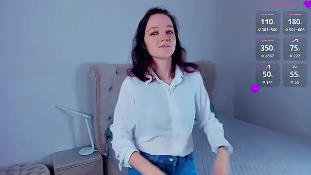 RolandaFolkes online show from October 26, 2025, 4:18 am