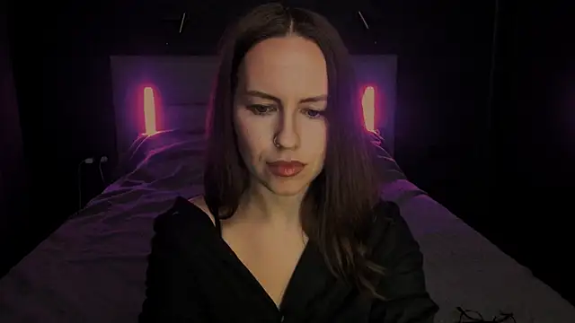 North baby online show from October 4, 2025, 8:18 pm