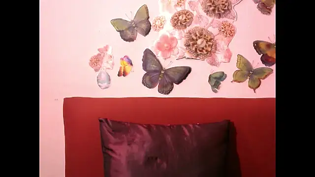 Indiansexydimples online show from October 29, 2025, 7:32 am