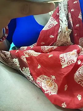 desi boudi87 online show from April 15, 2026, 6:04 pm