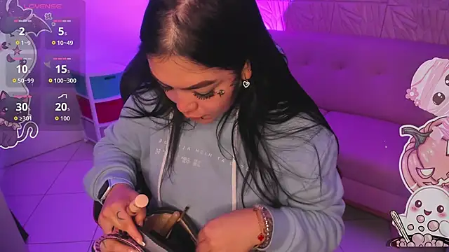 MAGIC TESSA online show from October 11, 2025, 7:01 pm