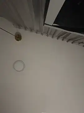 MAGIC TESSA online show from October 18, 2025, 3:13 pm