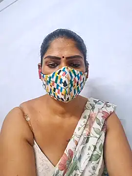 Snapshot of sherlin24 chatting on November 16, 2025, 3:28 pm sherlin24 online show from November 16, 2025, 3:28 pm