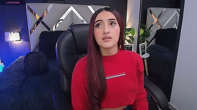 Miia bunny online show from November 5, 2025, 8:20 pm