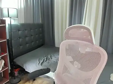 Snapshot of Seductive_Margaux chatting on February 11, 2026, 6:40 am Seductive Margaux online show from February 11, 2026, 6:40 am