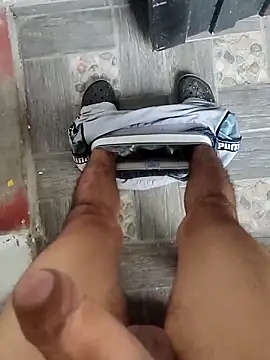 sebxxx19 online show from October 24, 2025, 1:18 pm