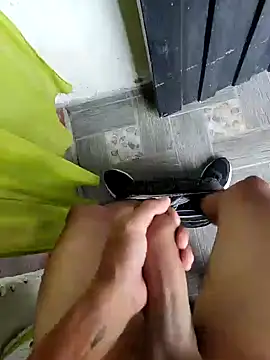 sebxxx19 online show from November 19, 2025, 5:13 pm