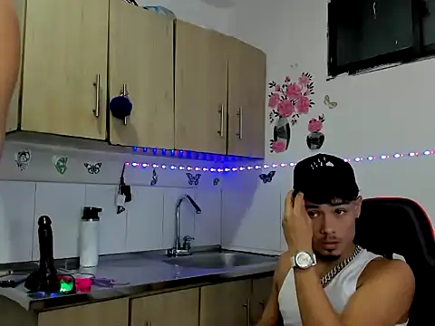 Snapshot of dilan_abraham12 chatting on October 12, 2025, 4:55 am dilan abraham12 online show from October 12, 2025, 4:55 am