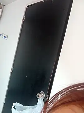 Snapshot of MissDiabla_ chatting on October 1, 2025, 2:17 am MissDiabla online show from October 1, 2025, 2:17 am