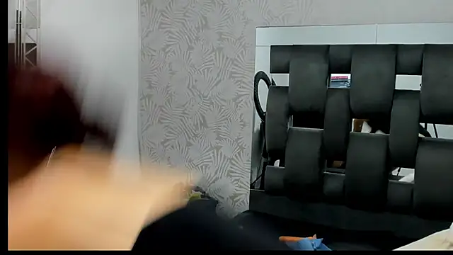 Snapshot of MissDiabla_ chatting on October 12, 2025, 12:48 pm MissDiabla online show from October 12, 2025, 12:48 pm