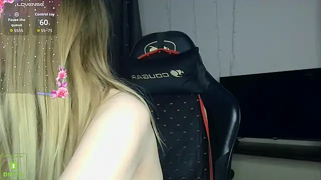 BabbbyFoxxx online show from February 24, 2026, 4:10 am