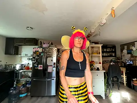 kinkycanner online show from October 26, 2025, 10:15 pm