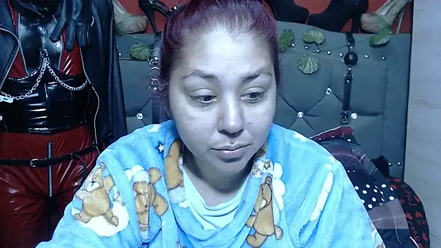 Evadiryxxx online show from March 12, 2026, 2:45 pm