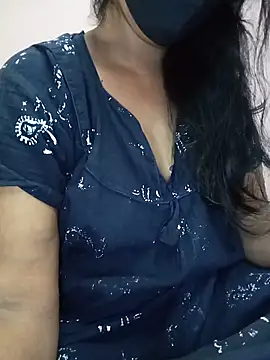 Snapshot of Mee_harini-telugupilla chatting on May 17, 2026, 11:50 am Mee harini-telugupilla online show from May 17, 2026, 11:50 am