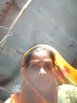 Snapshot of H_seema chatting on September 28, 2025, 4:45 pm H seema online show from September 28, 2025, 4:45 pm