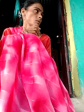 Snapshot of H_seema chatting on November 2, 2025, 1:52 am H seema online show from November 2, 2025, 1:52 am