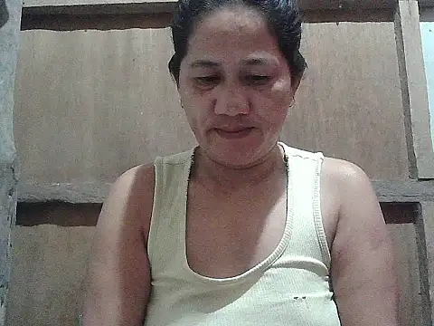 hotmama 063 online show from February 7, 2026, 9:18 pm