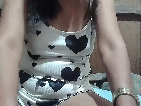 hotmama 063 online show from March 28, 2026, 8:41 pm