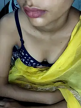 Aidakhan1212 online show from September 20, 2025, 11:22 am