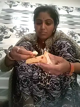 LUCKY cut online show from January 19, 2026, 6:17 am