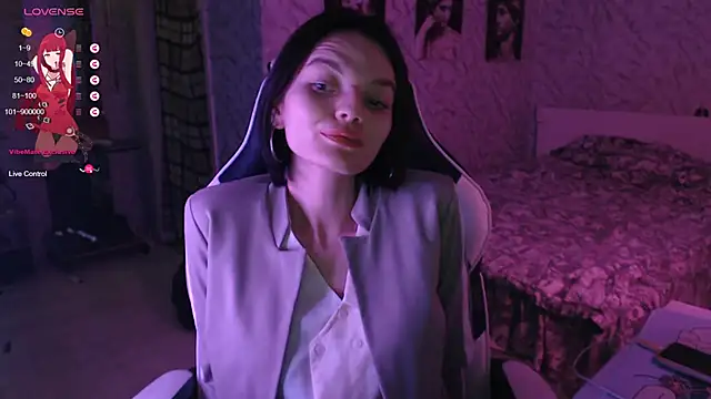 Snapshot of Kitti_study chatting on October 3, 2025, 7:05 am Kitti study online show from October 3, 2025, 7:05 am