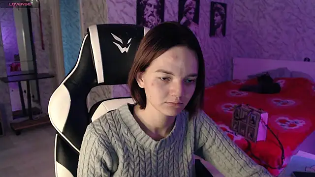 Snapshot of Kitti_study chatting on October 17, 2025, 5:10 am Kitti study online show from October 17, 2025, 5:10 am