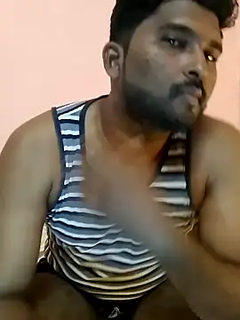 milkyseduce online show from September 25, 2025, 8:12 pm