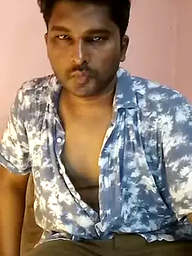 milkyseduce online show from October 6, 2025, 4:54 am