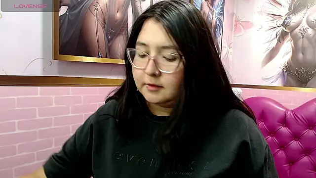 Dulce meow online show from March 15, 2026, 3:56 am