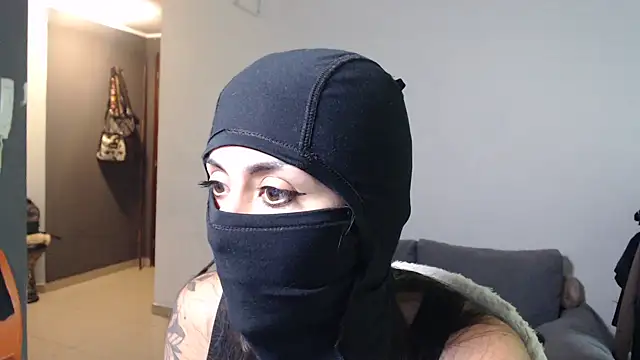 Katalina sexyyy online show from April 13, 2026, 3:50 pm