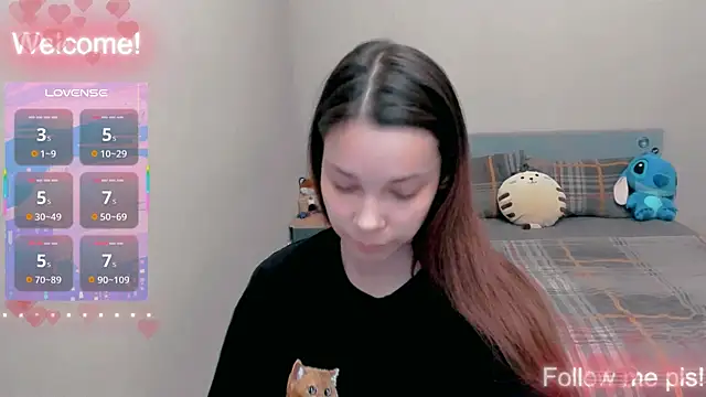 Kitten Alissa online show from May 7, 2026, 11:32 pm