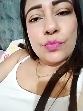 Snapshot of _tetas_92 chatting on April 22, 2026, 2:51 pm tetas 92 online show from April 22, 2026, 2:51 pm